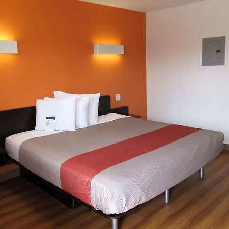 Motel 6-Greenville, Sc Zewnętrze zdjęcie